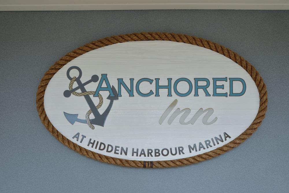 Anchored Inn At Hidden Harbor Deale Esterno foto
